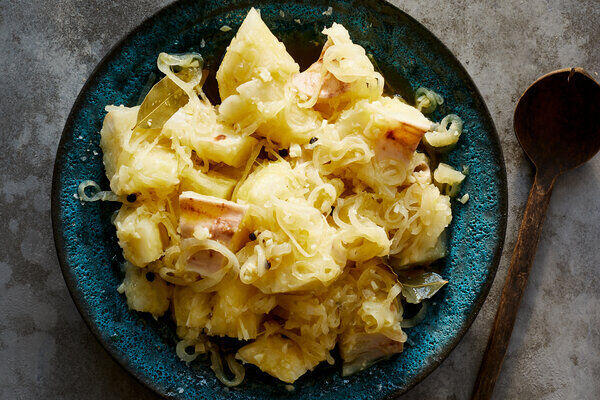 Yuca with garlic mojo